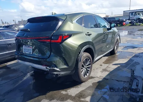 2025 Lexus Nx 250 z USA, uszkodzony, nr VIN 2T2ADCAZ4SC026046